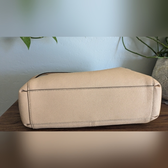 Coach Mini Christie  Carryall /Double Zipper Bag. - Picture 12 of 15